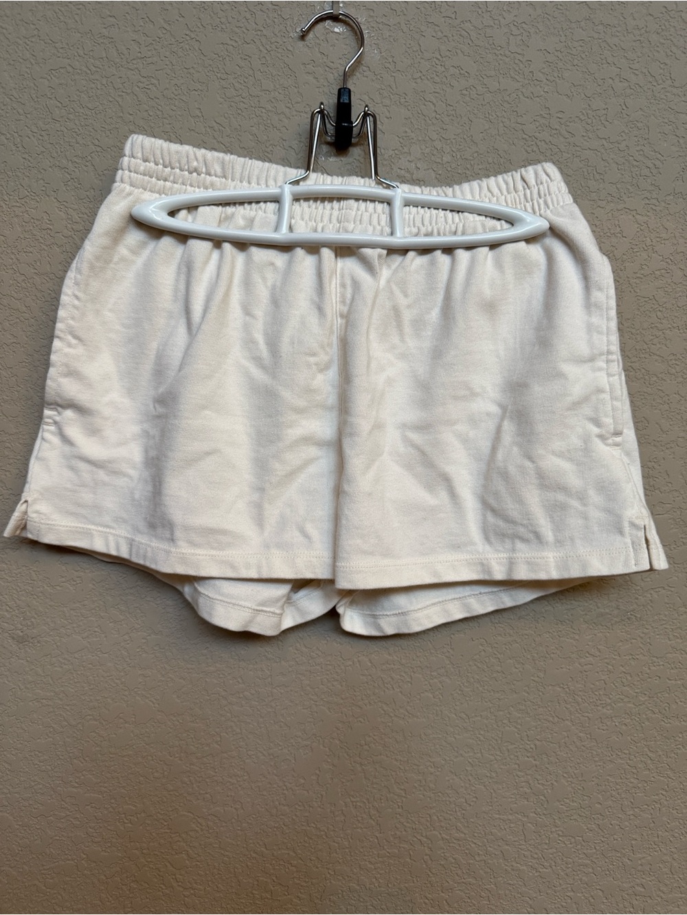 Brandy Melville Cream Elastic-Waist Athletic Shorts